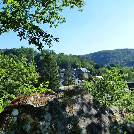 Les Pins Alpesi faház